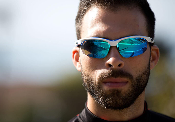 Gafas para la sonrisa feliz de los ojos de todo ciclista