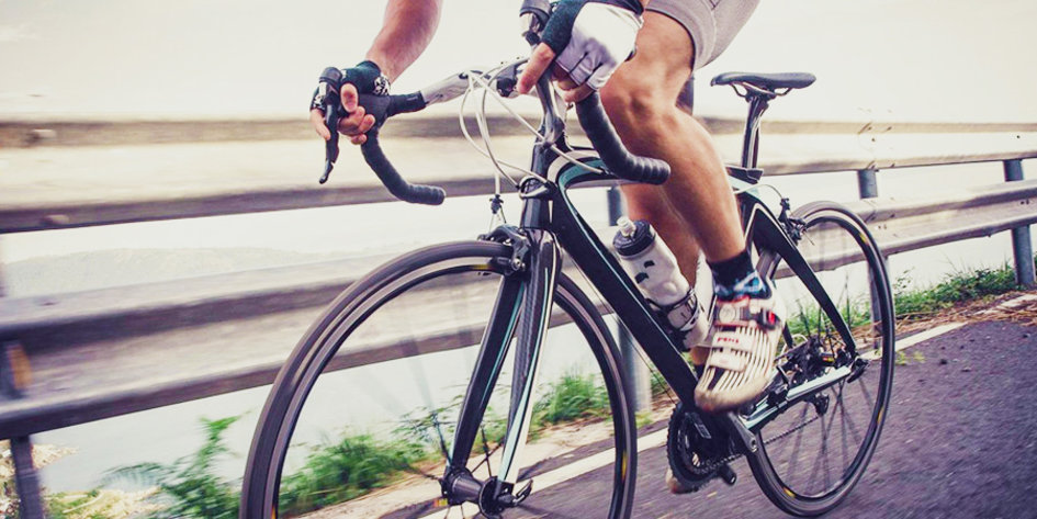 LOS ERRORES MÁS COMUNES DE LOS CICLISTAS PRINCIPIANTES>