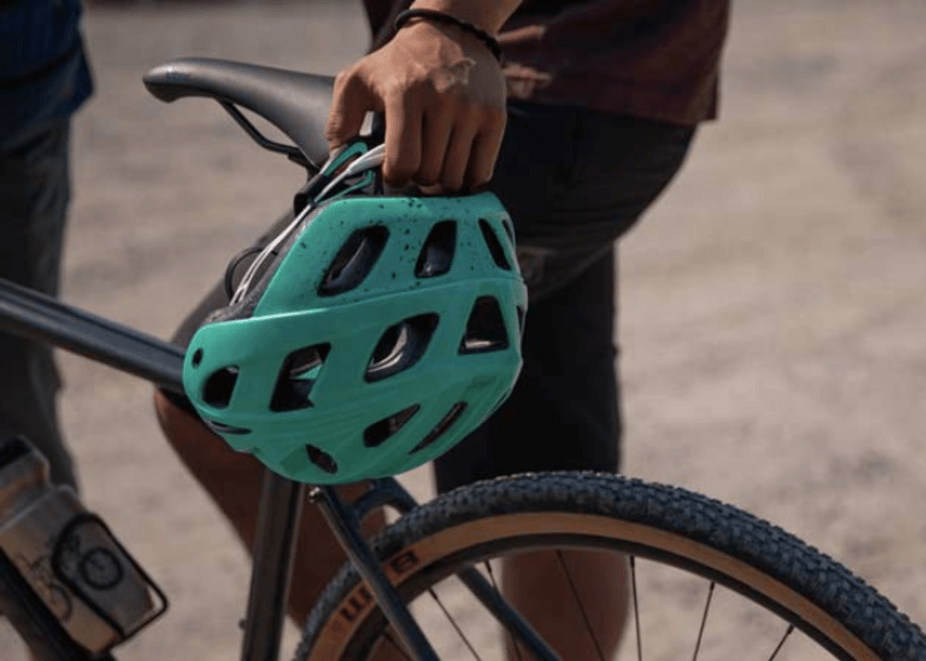 Equipamiento y ropa de ciclismo básicos para principiantes>