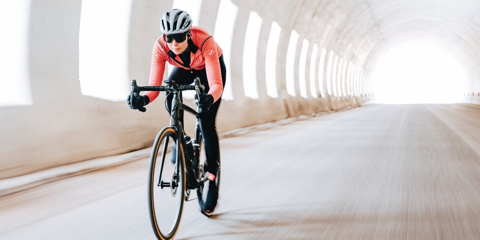 ¿Cómo mantener la motivación para el entrenamiento ciclista en otoño e invierno?>