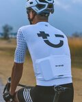 MONTON jersey de manga corta - SKULL SYMBOLS - negro/blanco